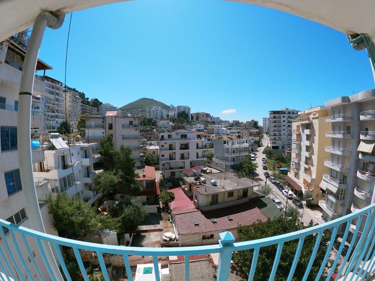Honey Apartments Near Promenade Sarande Exterior photo