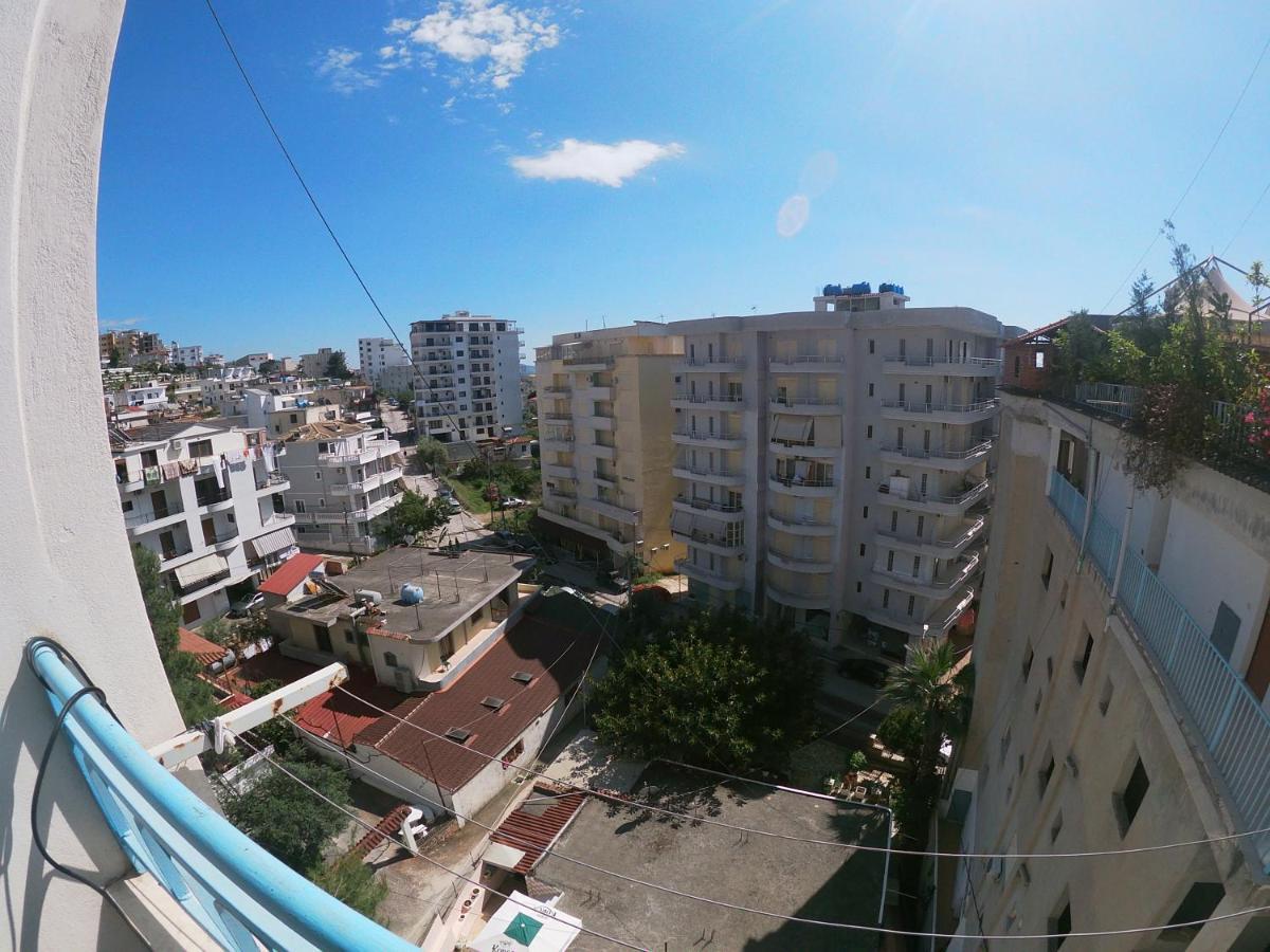 Honey Apartments Near Promenade Sarande Exterior photo